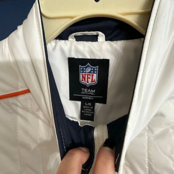 NFL Apparel Chicago Bears Women’s Jacket Size Large - Picture 4 of 6